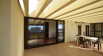 Apartamento T1 com Licença AL, Garagem e Varanda – Último Andar com Vistas Desafogadas