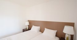 Apartamento T1 Mobilado com Varanda