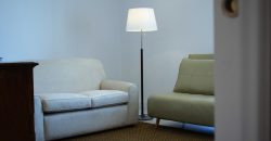 Descubra o Seu Novo Lar: Apartamento T0/T1 na Rua de Pinto Bessa, Porto